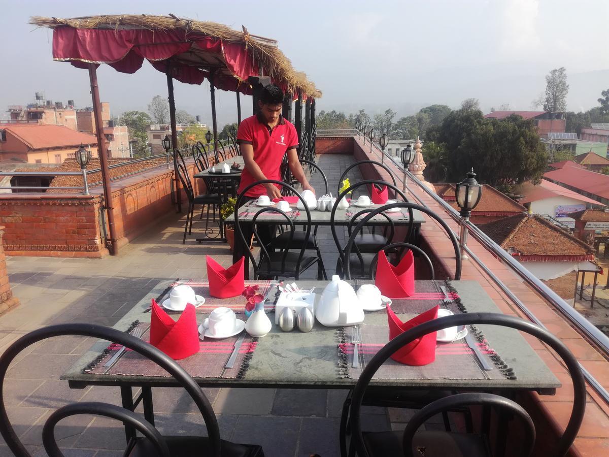 Khwopa Inn & Rooftop Restaurant Bhatgoan Esterno foto