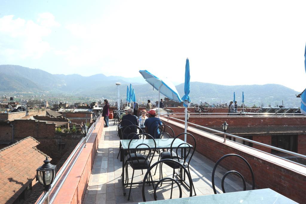 Khwopa Inn & Rooftop Restaurant Bhatgoan Esterno foto